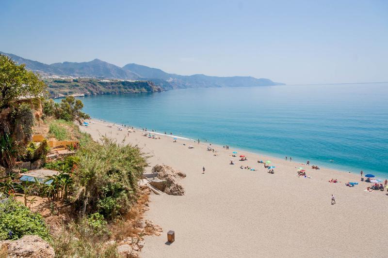 Marimel Nerja Alojamientos Dış mekan fotoğraf